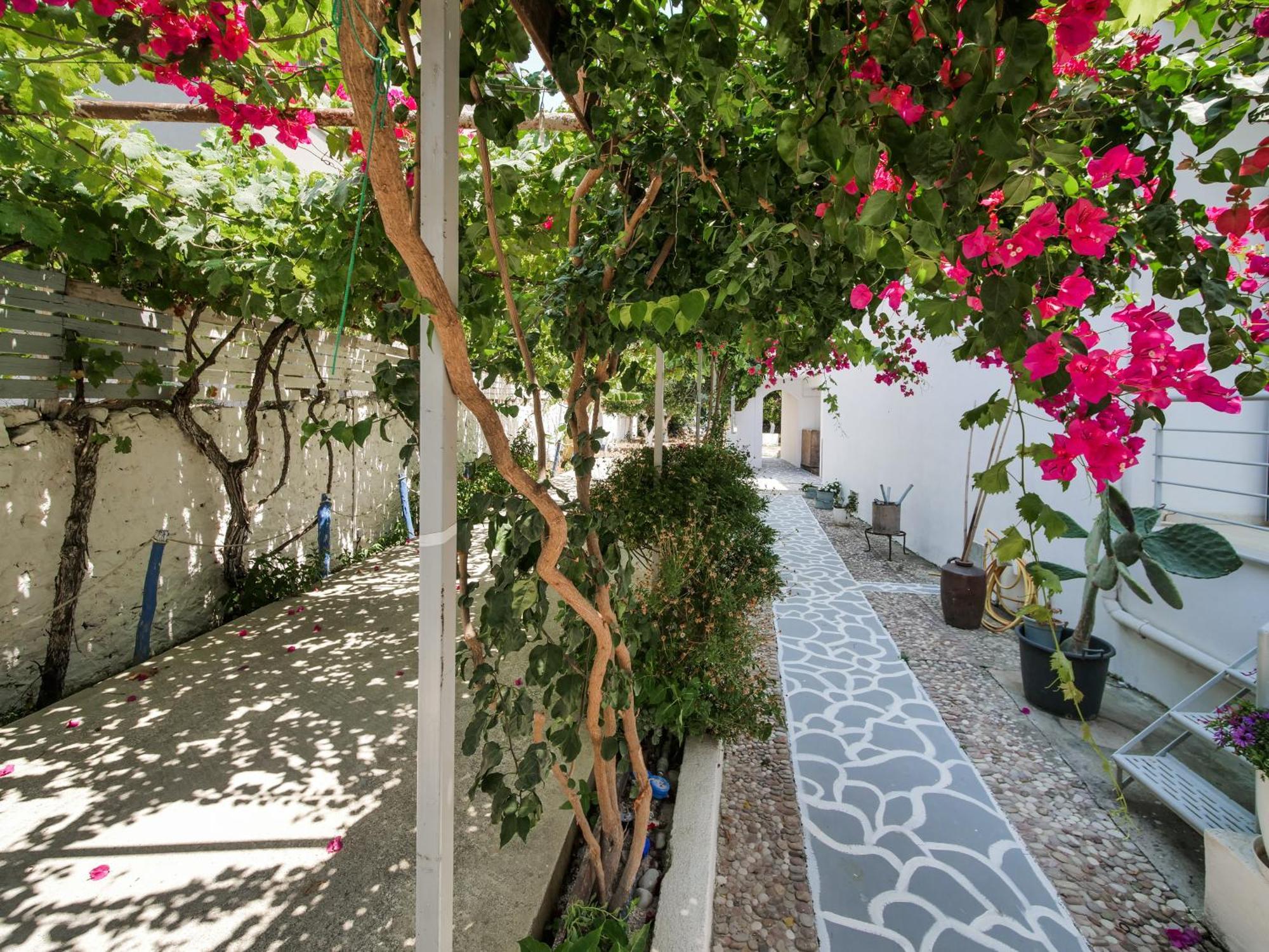 Orchard Retreat Himare Exterior foto